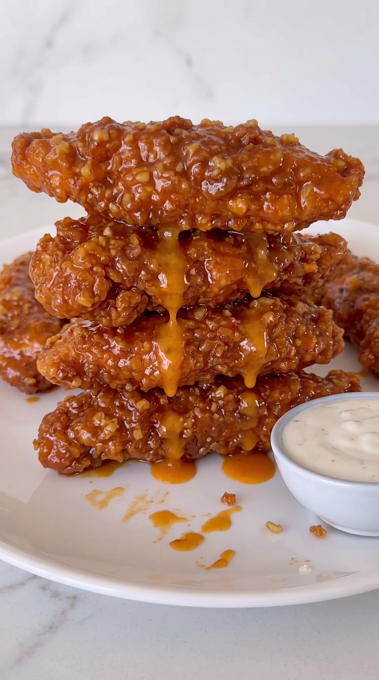 Crispy Garlic Buffalo Chicken Tenders — step 1